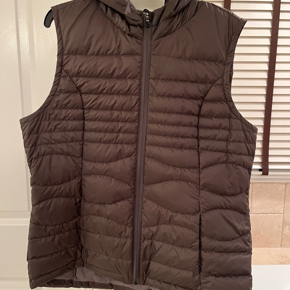 Green Lole Puffer Vest with Hood